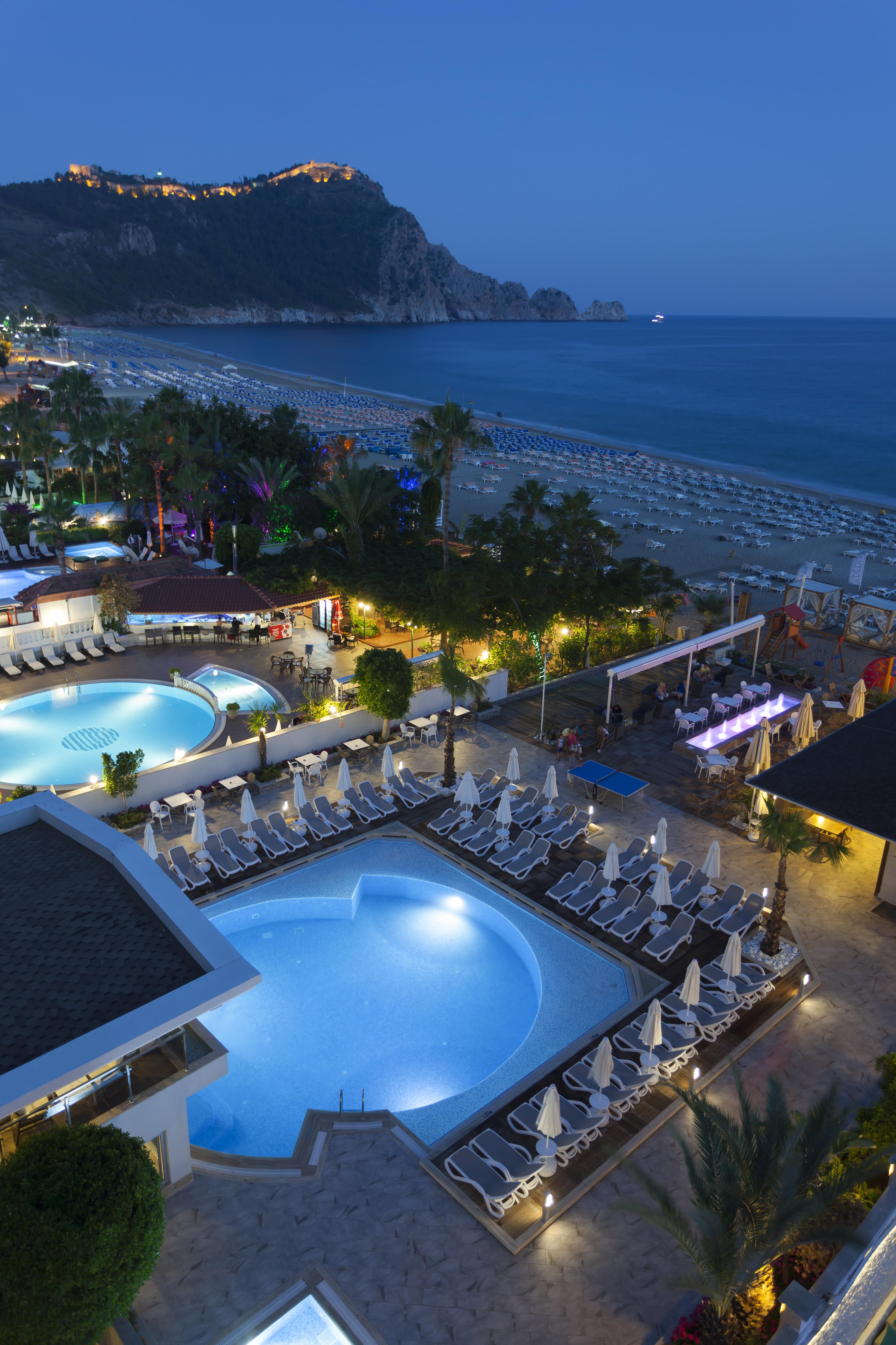 Xperia Saray Beach Hotel Аланя Екстериор снимка