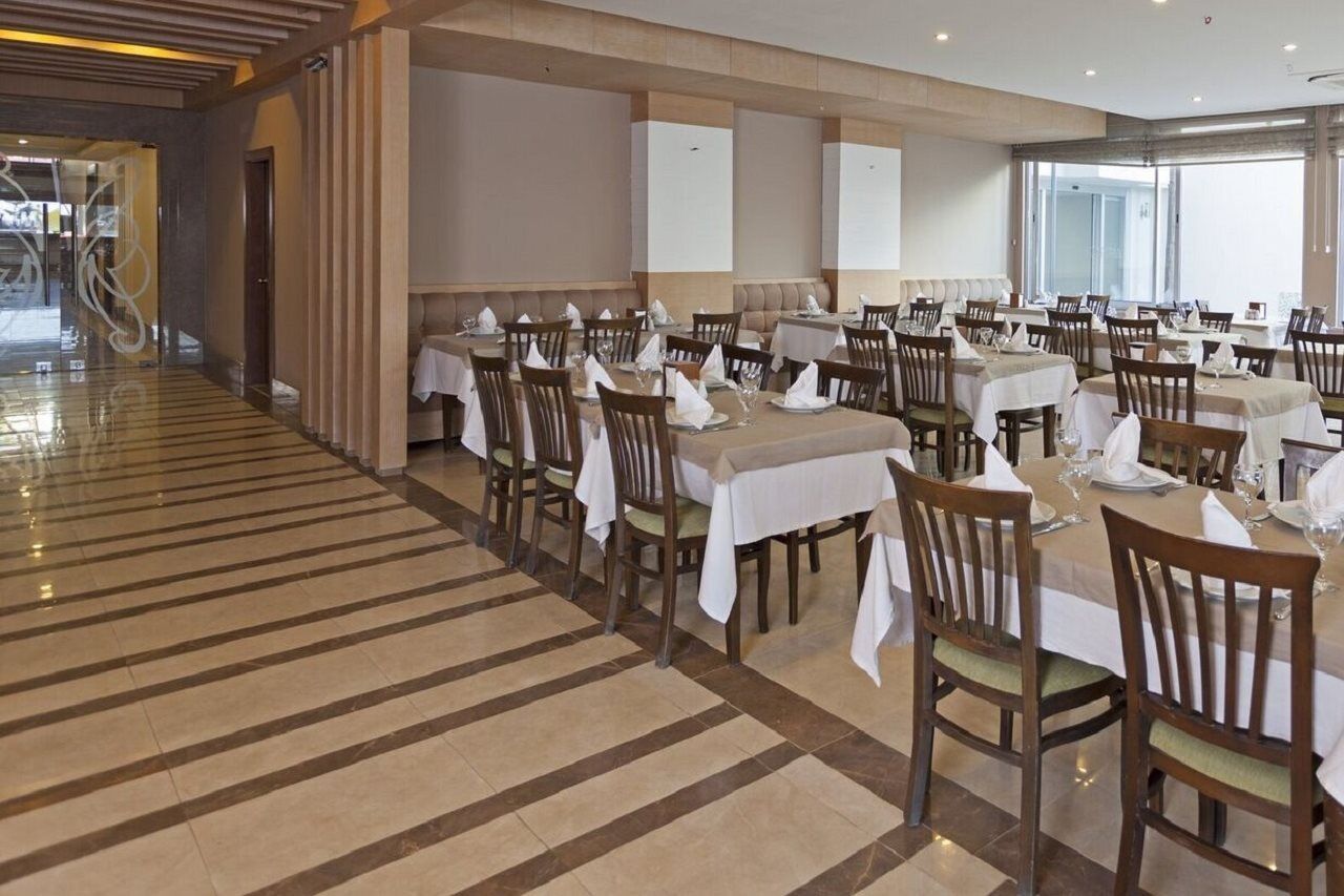 Xperia Saray Beach Hotel Аланя Екстериор снимка